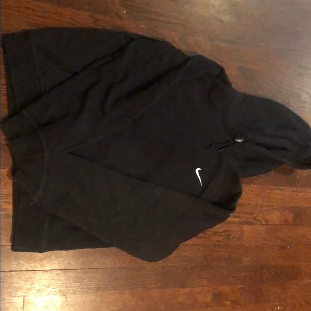 Black Nike sweatshirt